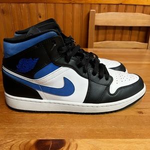 Nike Air Jordan 1 Mid “Racer Blue” size 12 Men